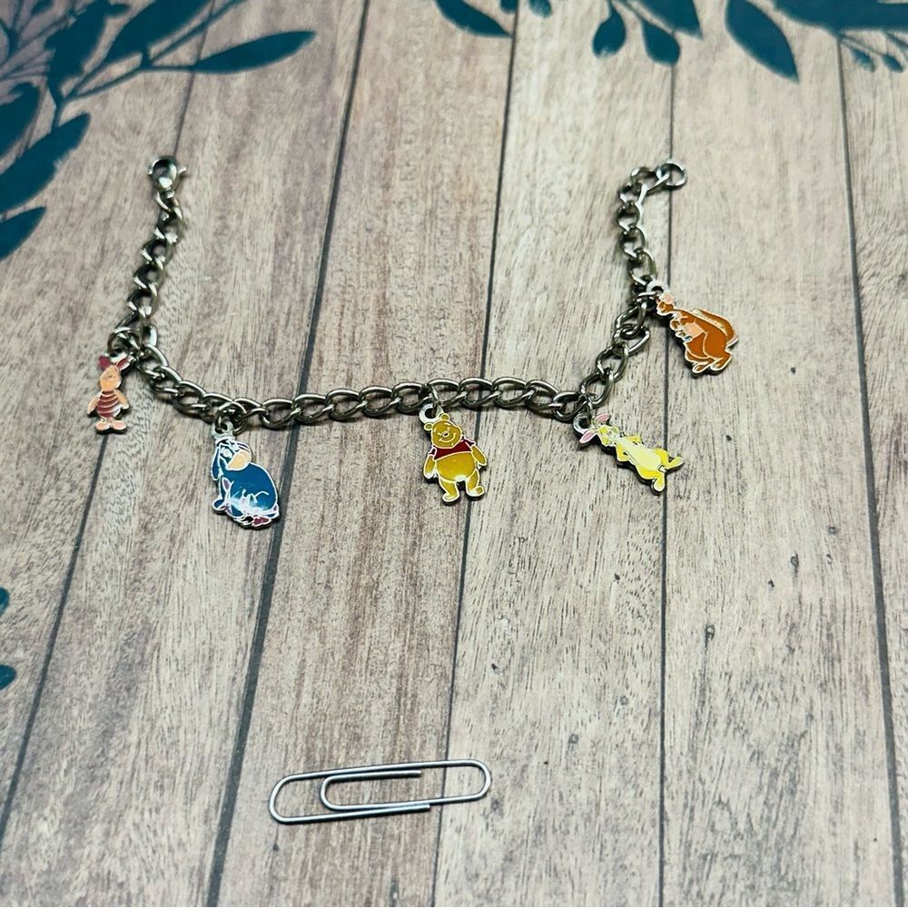 Disney Winnie The Pooh Character Charm Bracelet B5